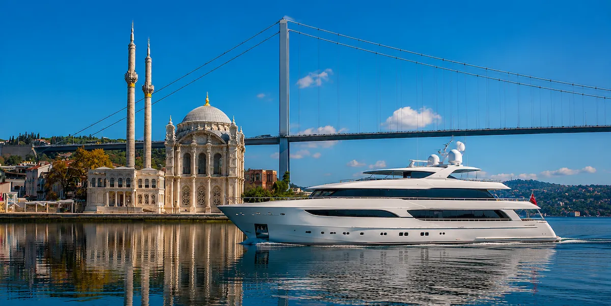Bosphorus yacht experiences